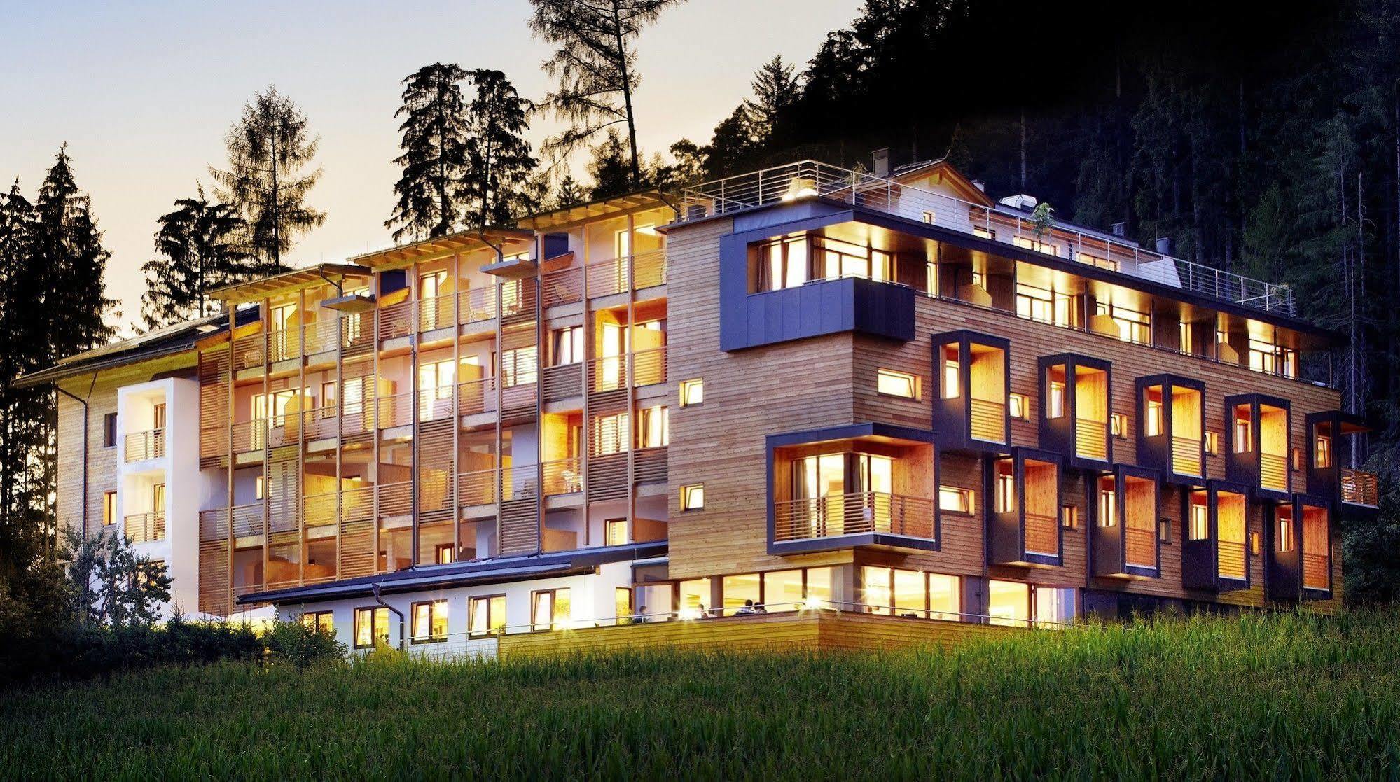 Naturhotel Die Waldruhe Gmbh Kiens Exterior foto